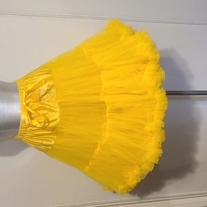 Maggie Barry Three layerd tulle yellow tutu.Brand new size small.
